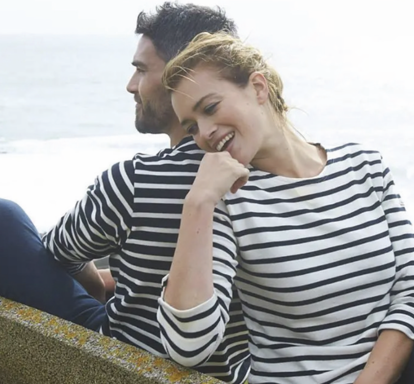 Mathieu avec plateau de viandes pour préparer un barbecue Boucherie maury